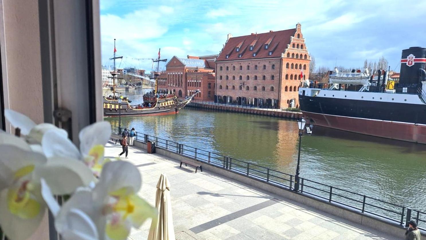 Magical River View By Downtown Apartments Gdańsk Eksteriør billede